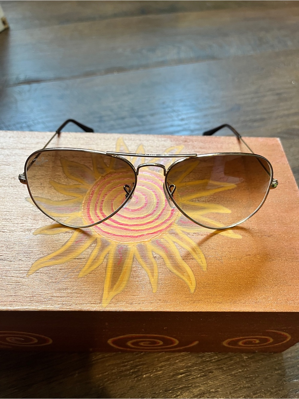 Ray-Ban Aviator Sunglasses in Brown and Gold - Picture 2 of 7